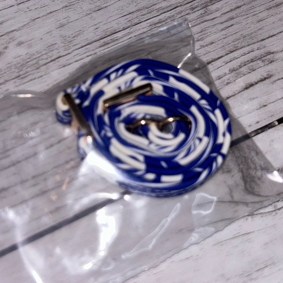 Kate Spade Blue Berry Bikini Size XL NWT - Picture 3 of 4